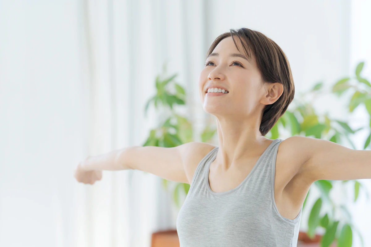 【セロトニンとは】不足するとどうなる?幸せホルモンの効果・増やし方を解説