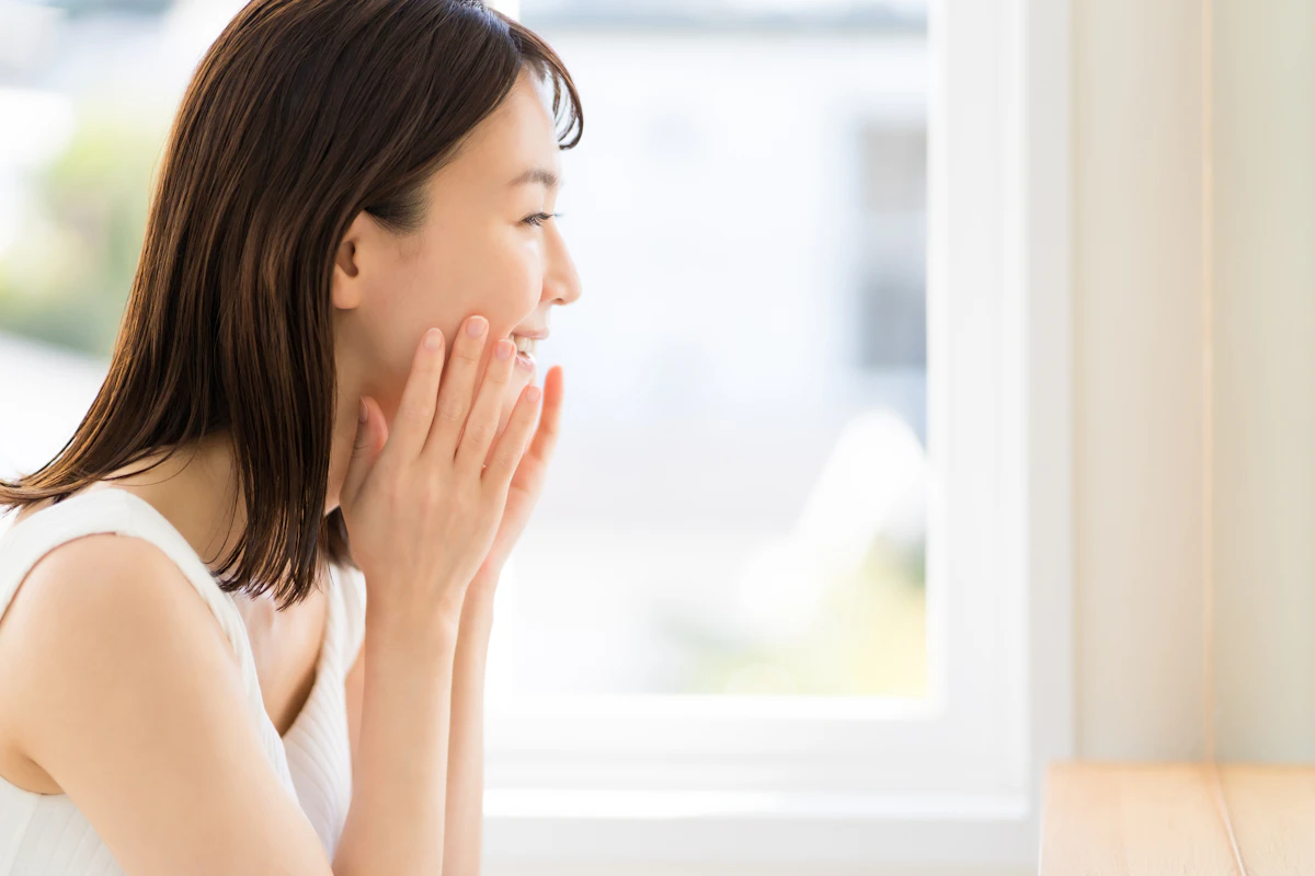 ララピールとは?LHAで水光肌を叶える剥がさない新世代ピーリング|効果・メリット・従来との違いを解説
