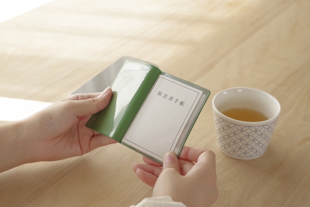 障害者手帳のメリット・デメリット|発達障害で取得を迷っている方への完全ガイド