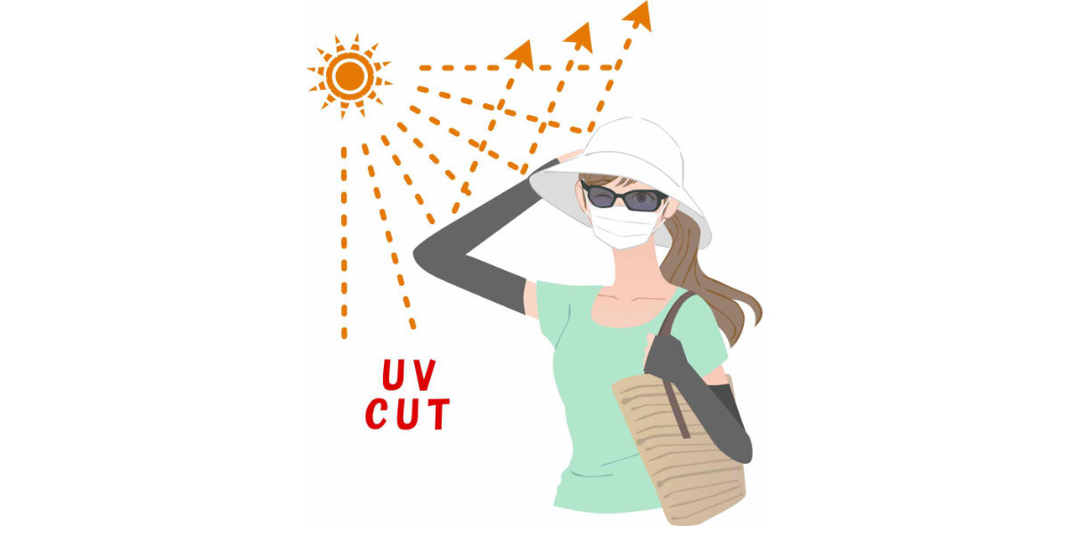帽子・サングラス・アームカバーで紫外線を防ぐ女性とUVカットの文字
