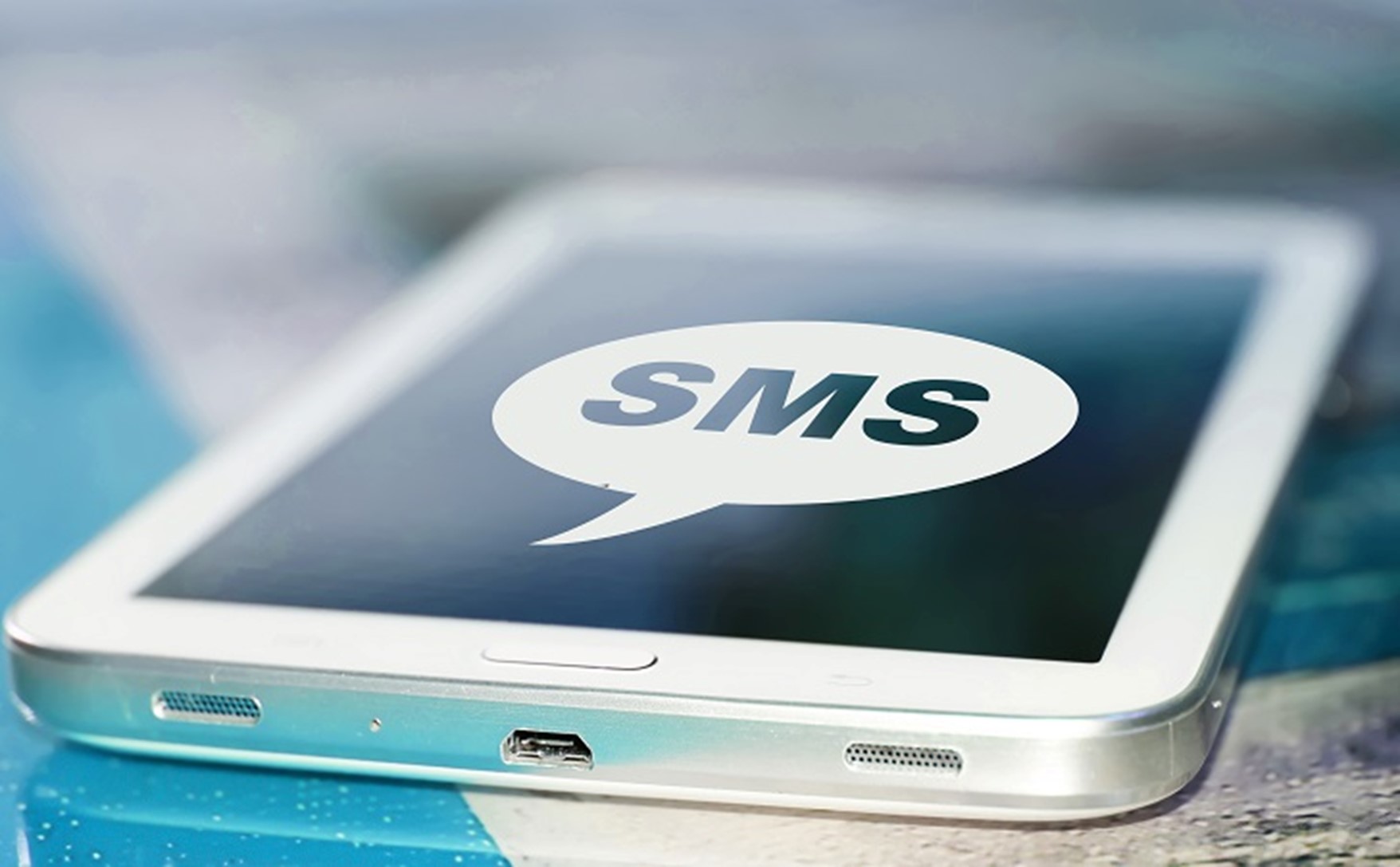 DM(ダイレクトメール)とSMSの違い