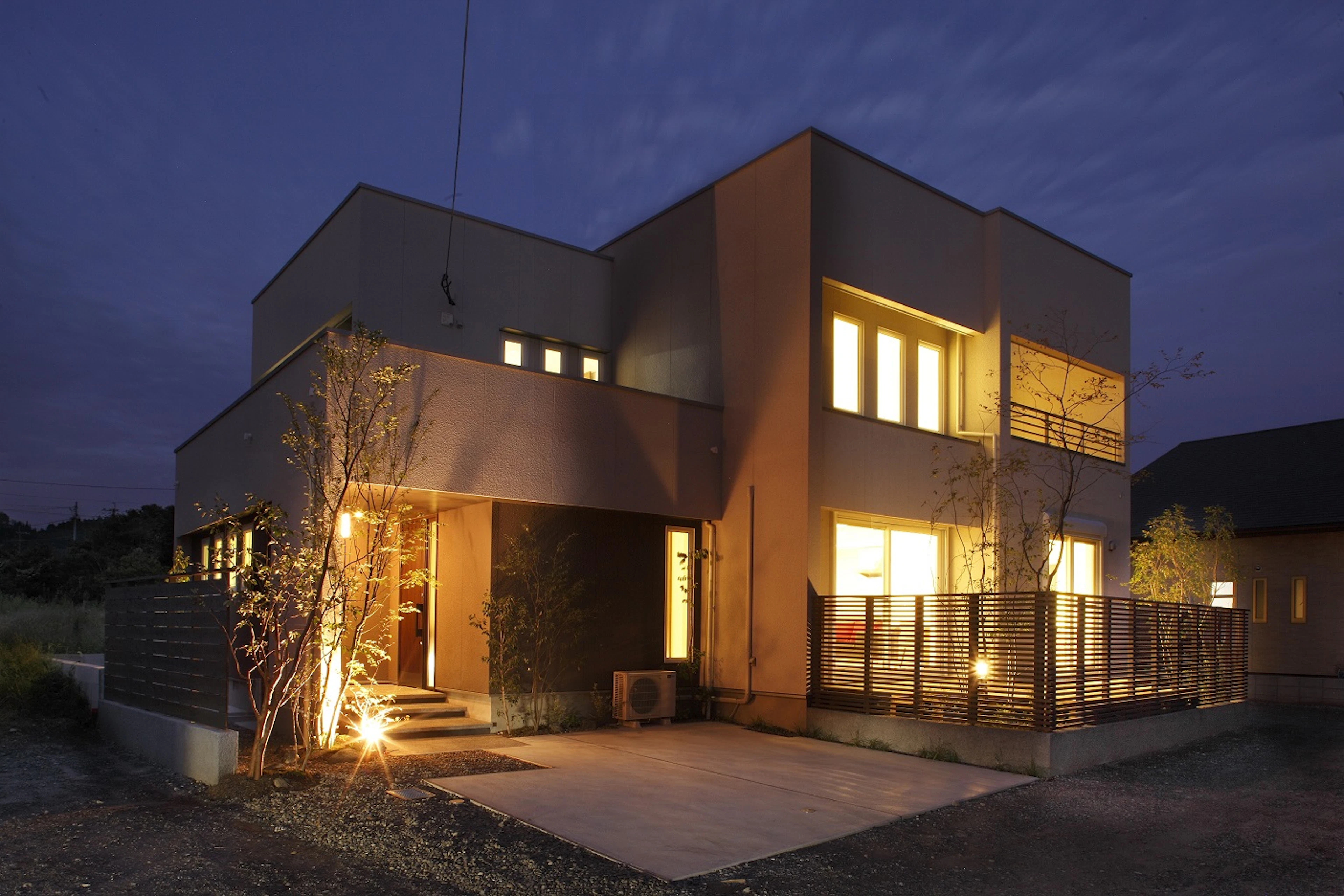 公式サイトが新しくなりました。日常に寄り添う、上質な住まいを。鹿児島で家を建てるなら松下孝建設