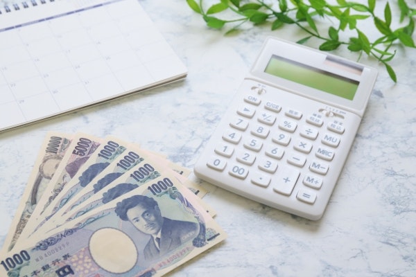貯蓄型・掛け捨て型の医療保険はどっちが人気でおすすめ？その違いとは