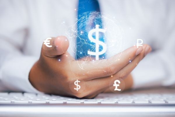 ドル建て保険はこんな方におすすめ