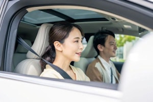 自動車保険の特約とは？主な種類と運転時のリスクやドライバー別におすすめの特約も紹介