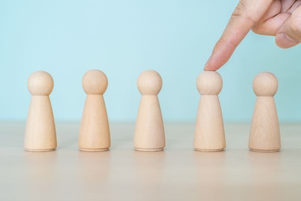 成年後見人には誰がなれる？