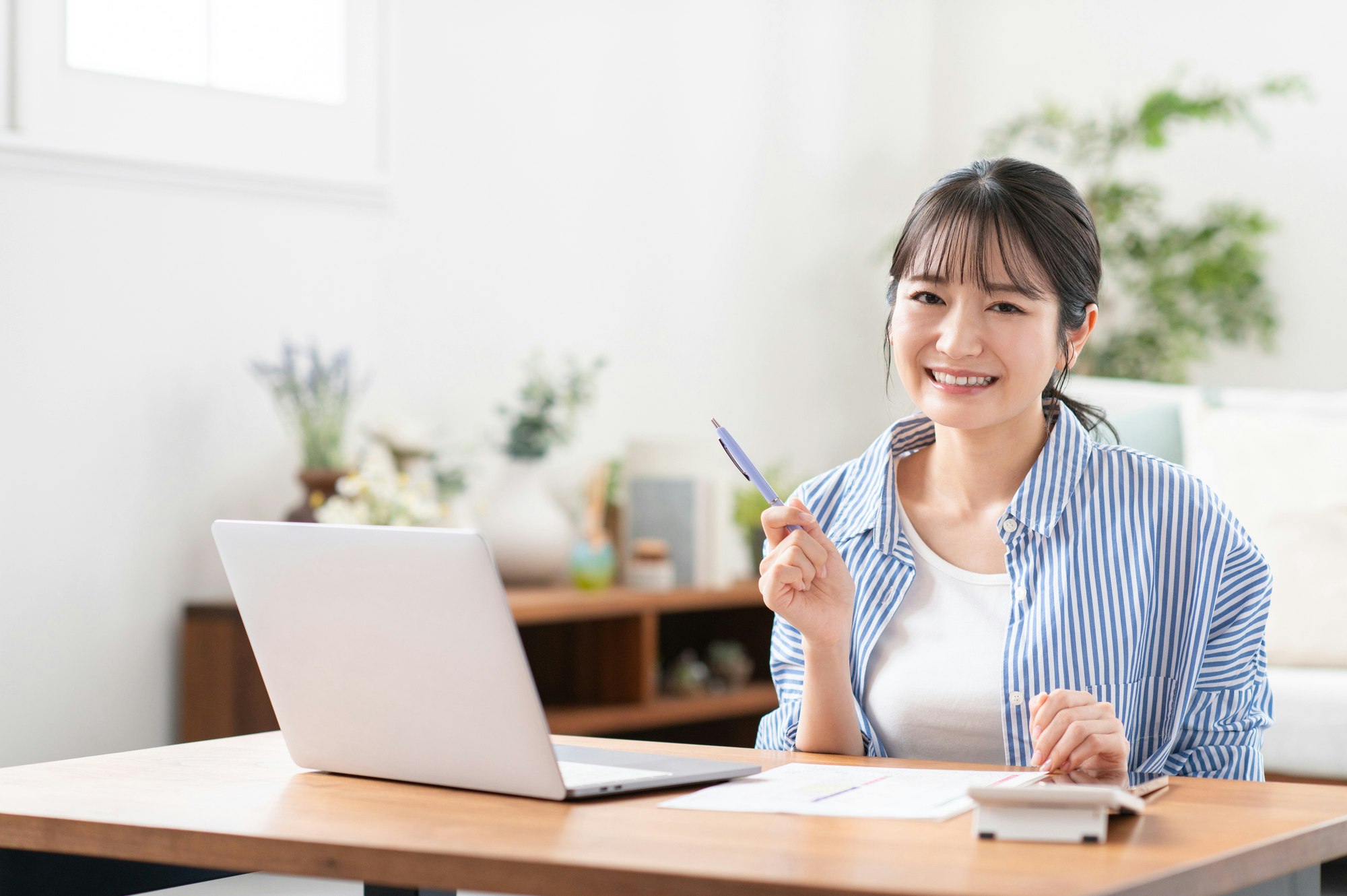 年末調整で介護医療保険料控除を申告する方法は？