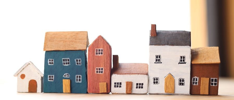 住宅購入は保険を見直すタイミング!日銀マイナス金利解除が住宅ローンに及ぼす影響と保険見直しのポイントを解説!