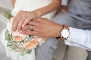 知りたい！年の差婚夫婦のリアルなライフプラン！支出に備える方法とは？