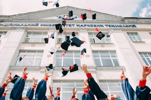 学資保険のおすすめの選び方をFPが解説！返戻率のしくみや保障を見直す際の注意点も解説