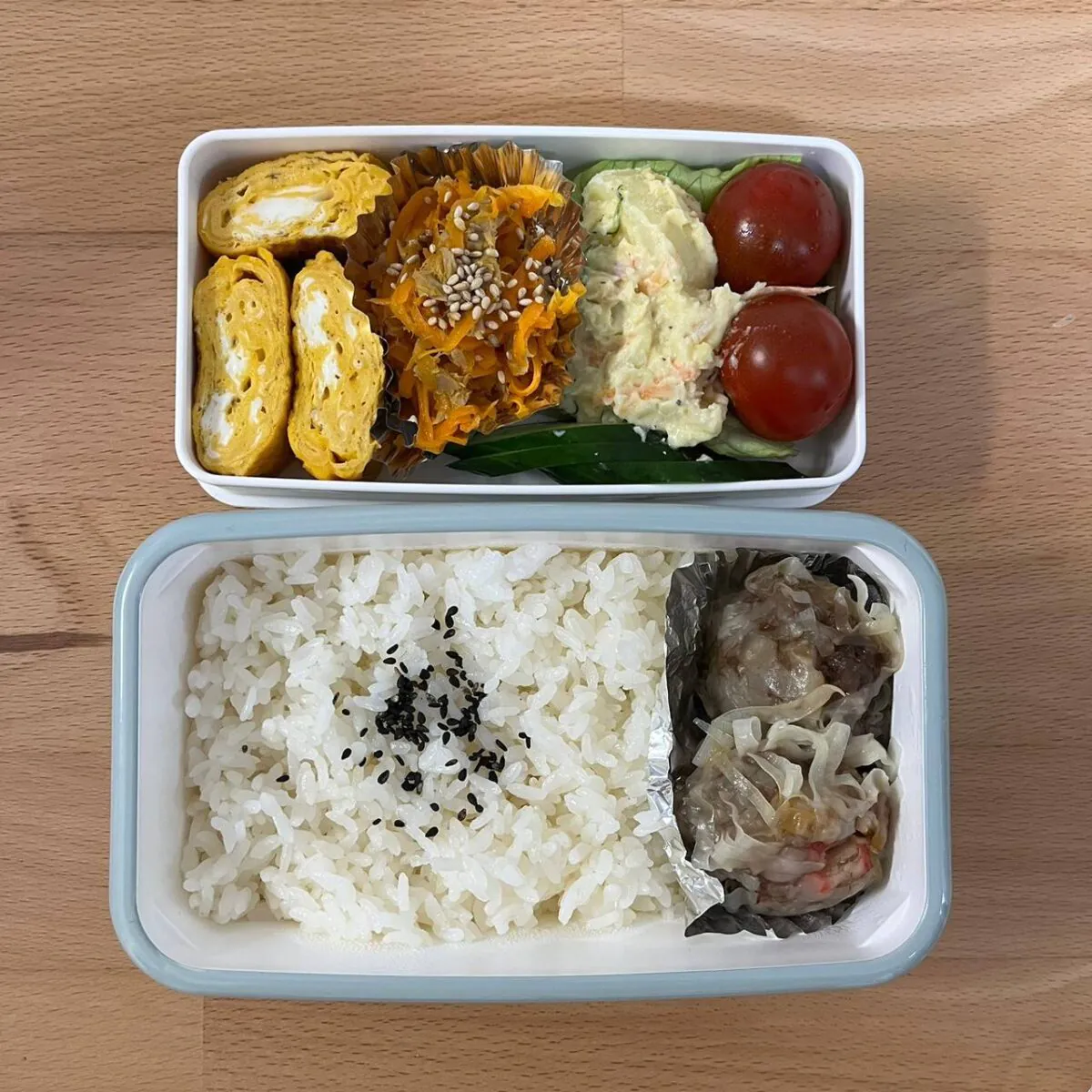 ＼Lunch Time 新卒毎日弁当／