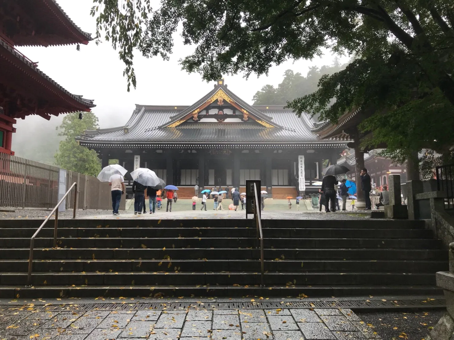 身延山久遠寺