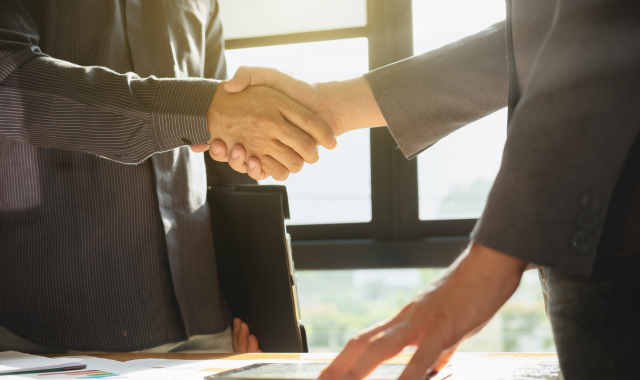 事業承継って知ってる？あなたの会社は大丈夫？！
