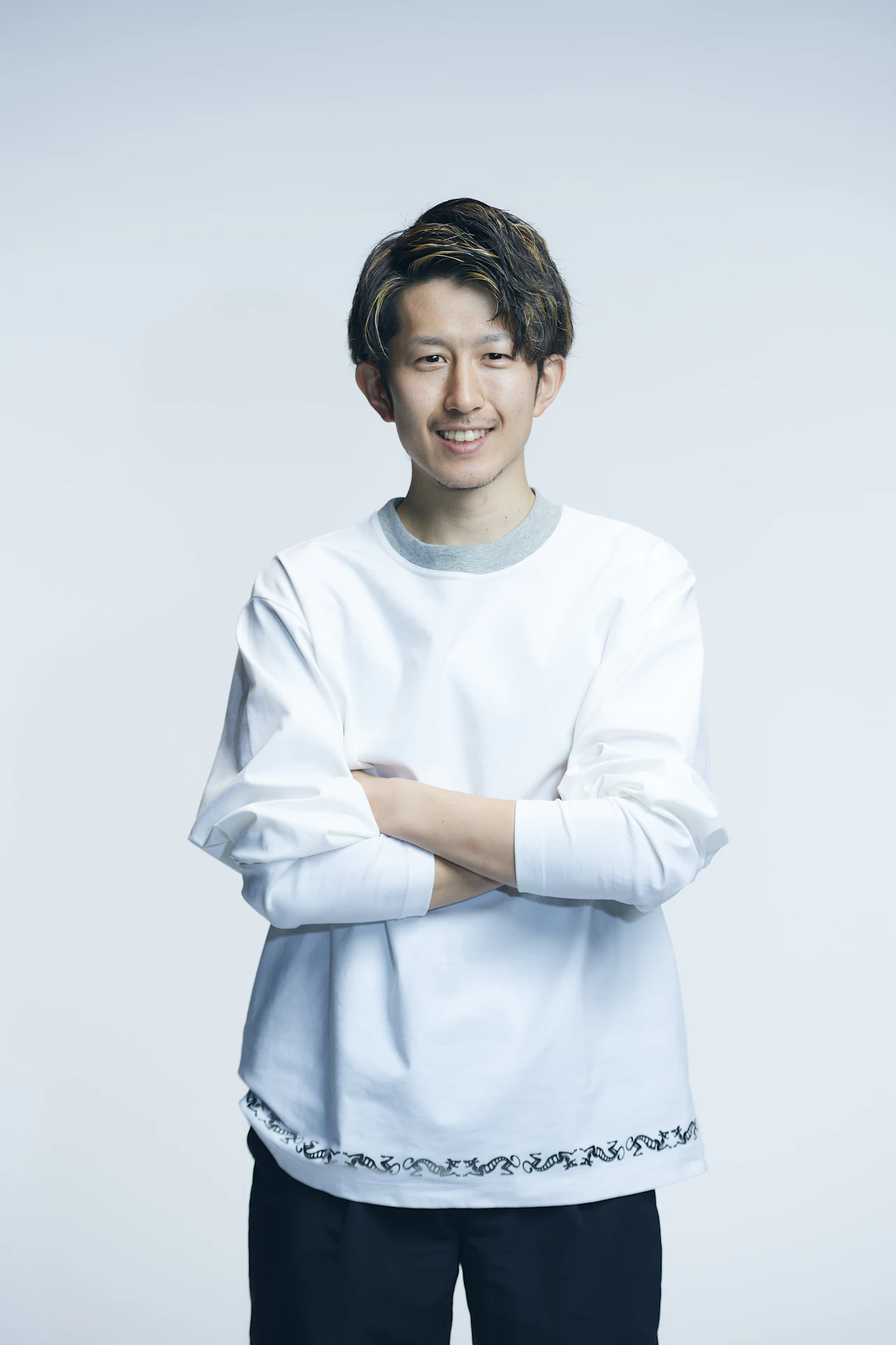 佐藤 右崇