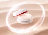 〈SHISEIDO〉メーキャップ エッセンス スキンセッティング パウダー