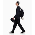 〈エンポリオ アルマーニ〉TRAVEL ESSENTIAL カプセルコレクション