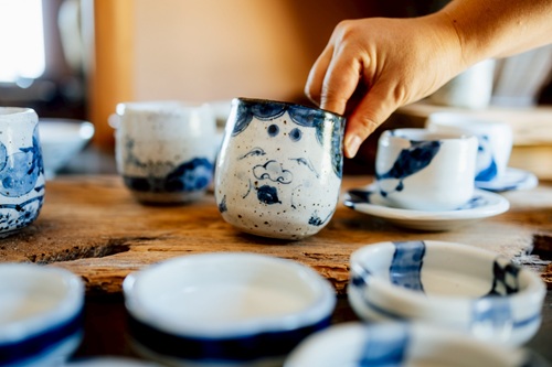 亀山サ苗〉染付のうつわ展 | 小倉店 | 井筒屋 IZUTSUYA