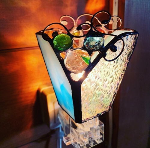 グラスタカラコ〉ガラスで彩る春の光 ステンドグラス展 | 小倉店