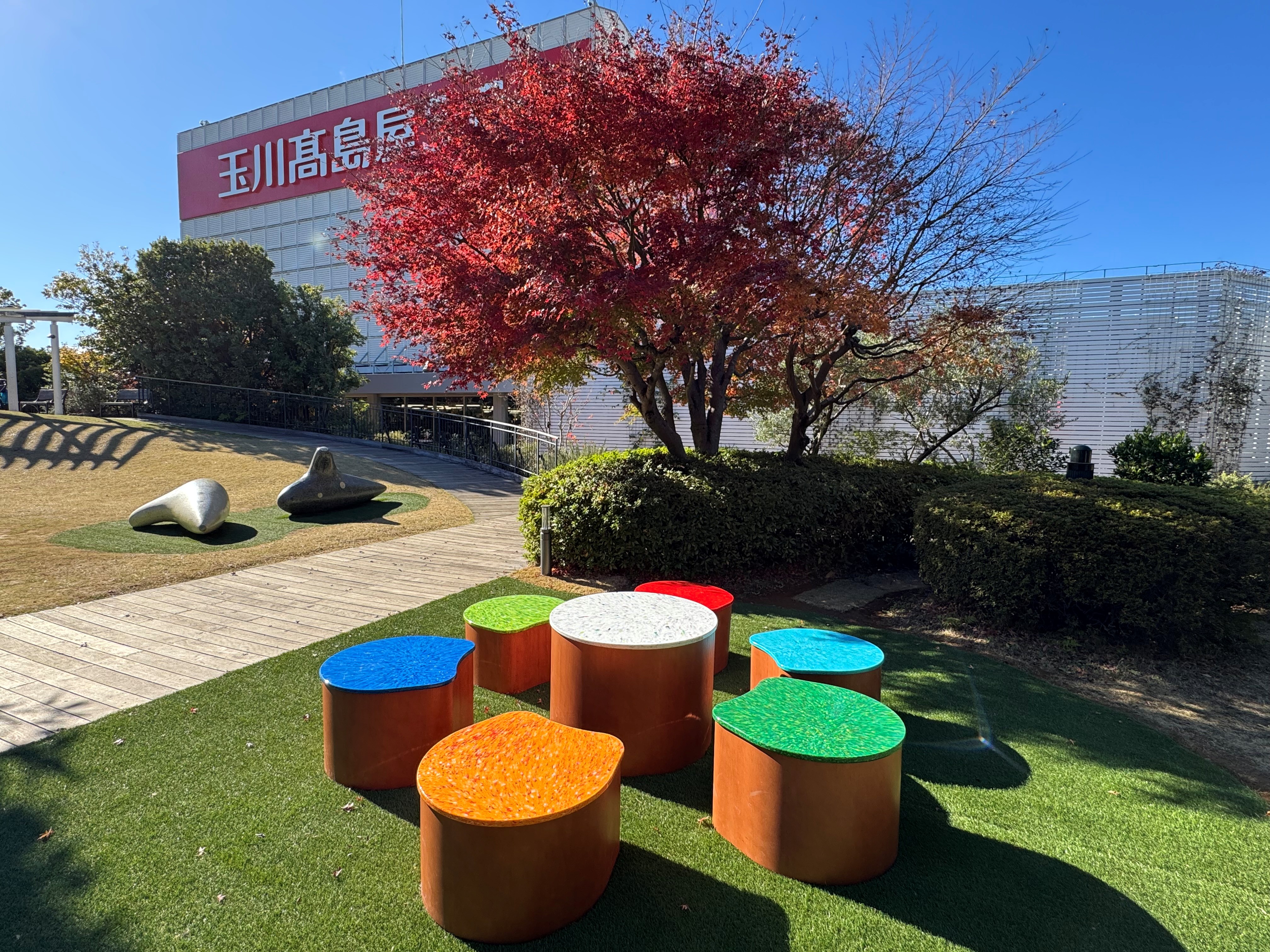 こども会議と東神開発 －【前編】「ペットボトルキャップベンチ」が