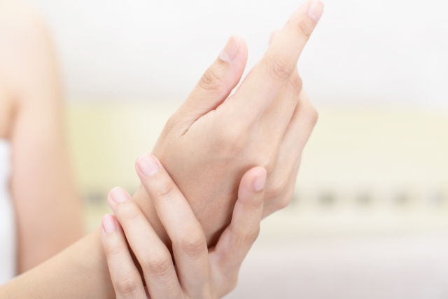 コラーゲンは効く？効かない？白波所長の美の源泉に迫る。