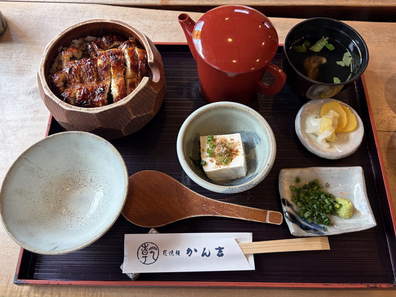 静岡でひつまぶし｜炭焼鰻かん吉と、500キロのたぬき