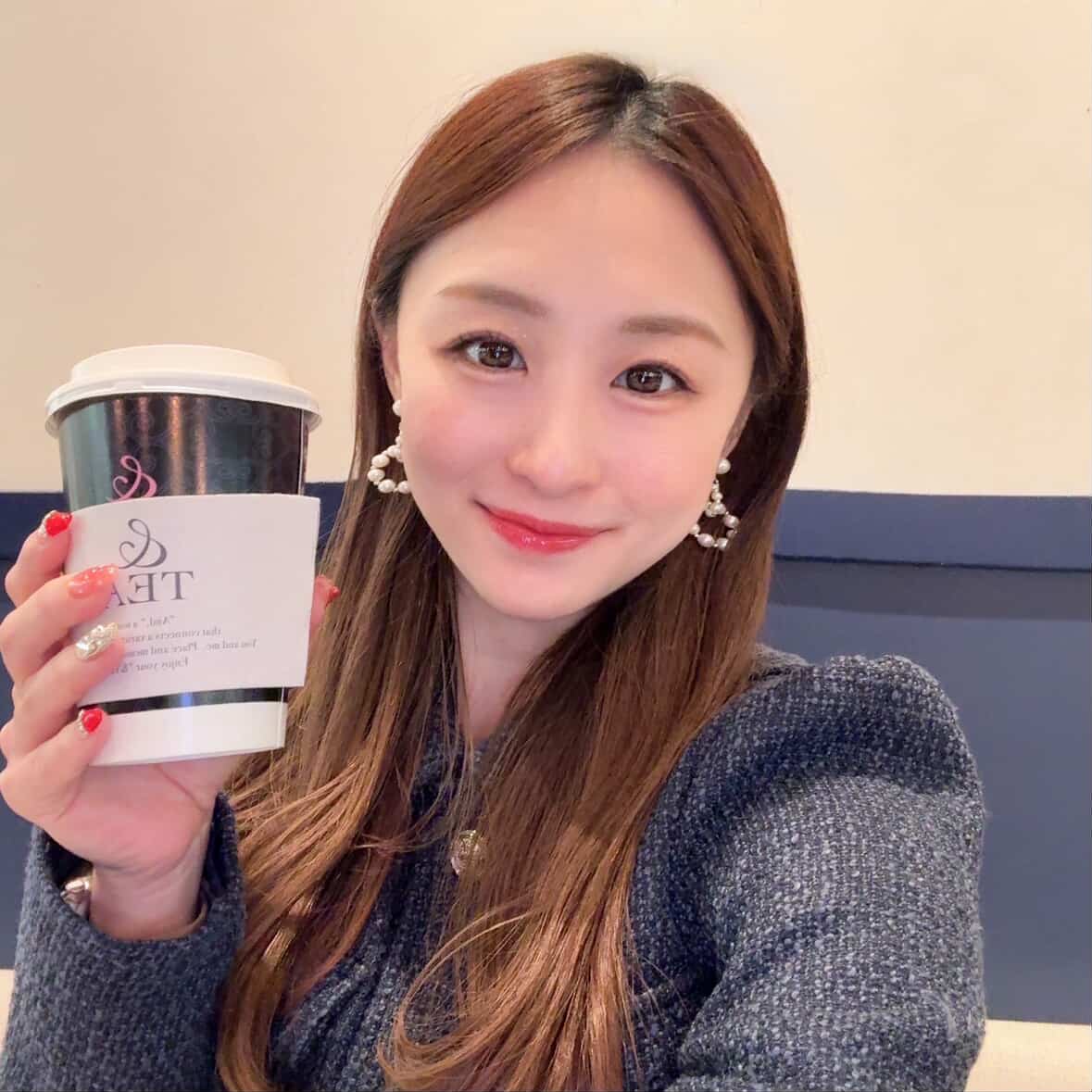 北新地スナックSaraのママ写真