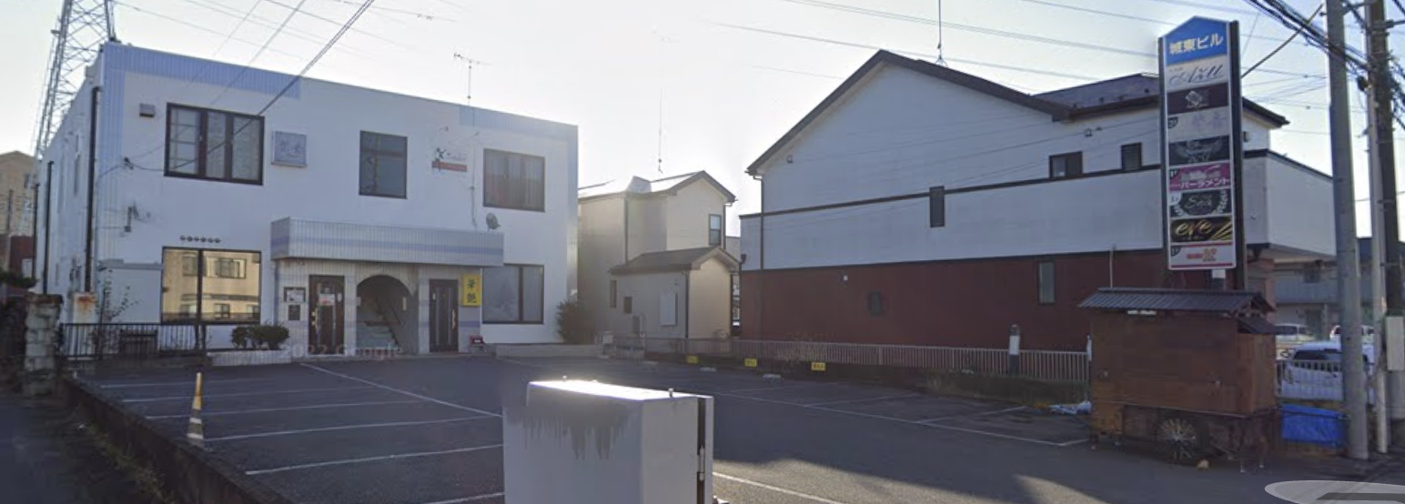 小山スナック紫桜の外観写真