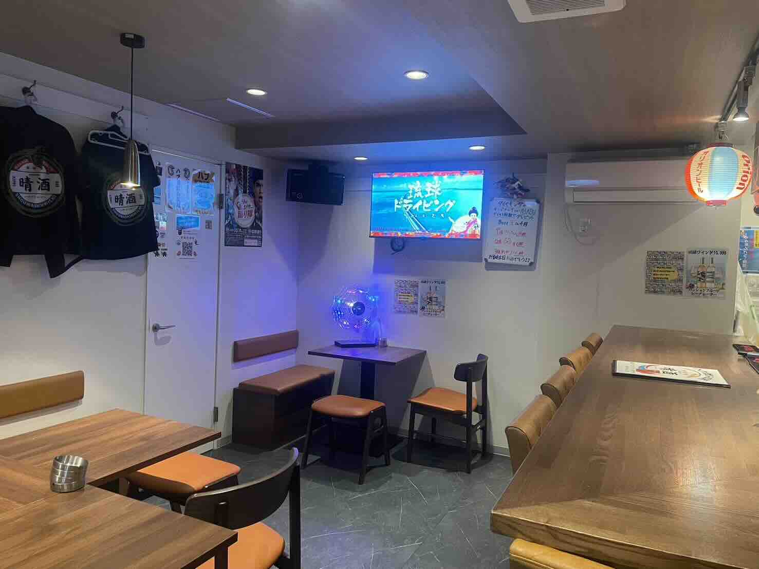 中野スナック晴酒の店内画像