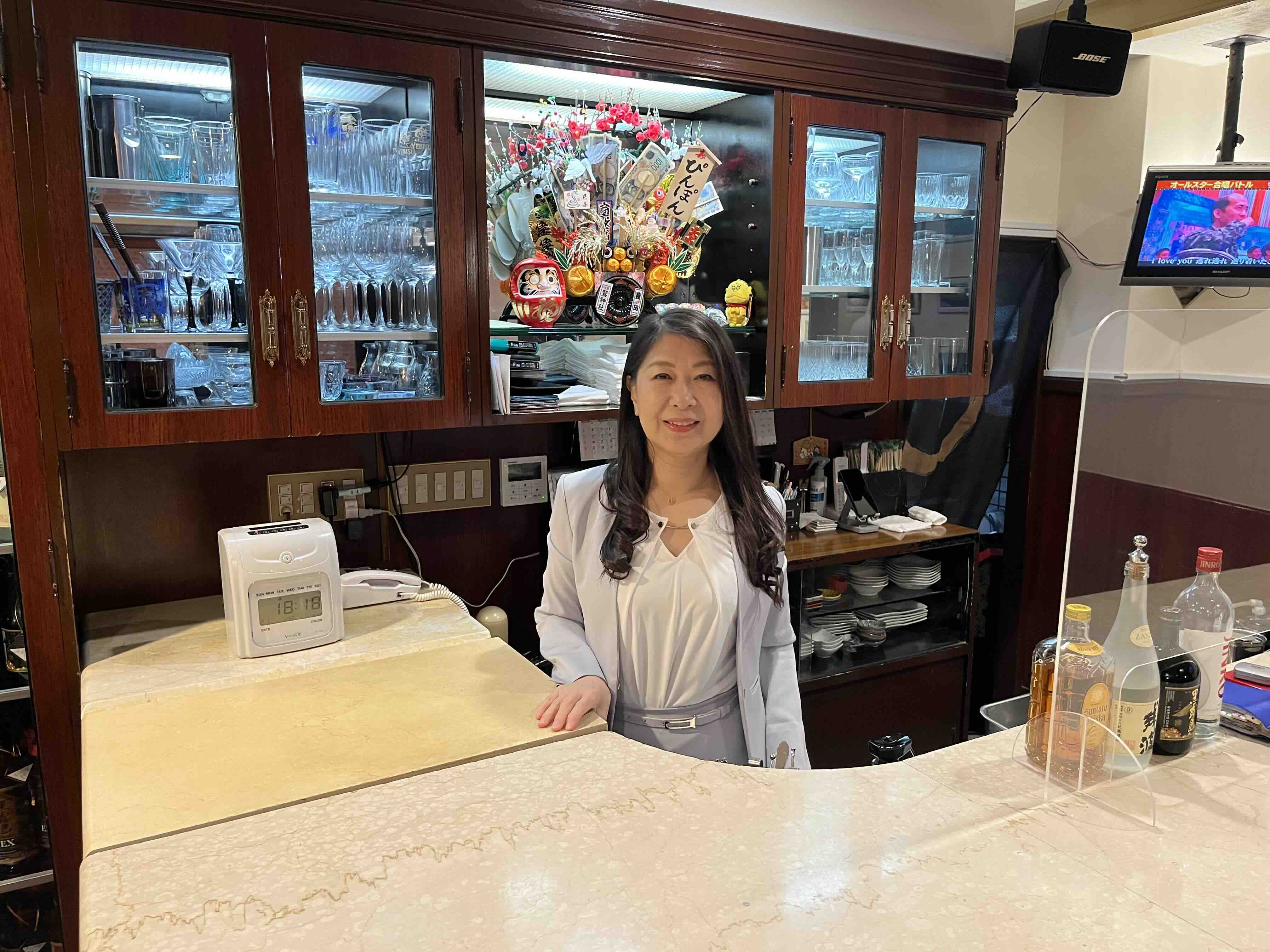 湯島スナックぴんぽんのママ写真