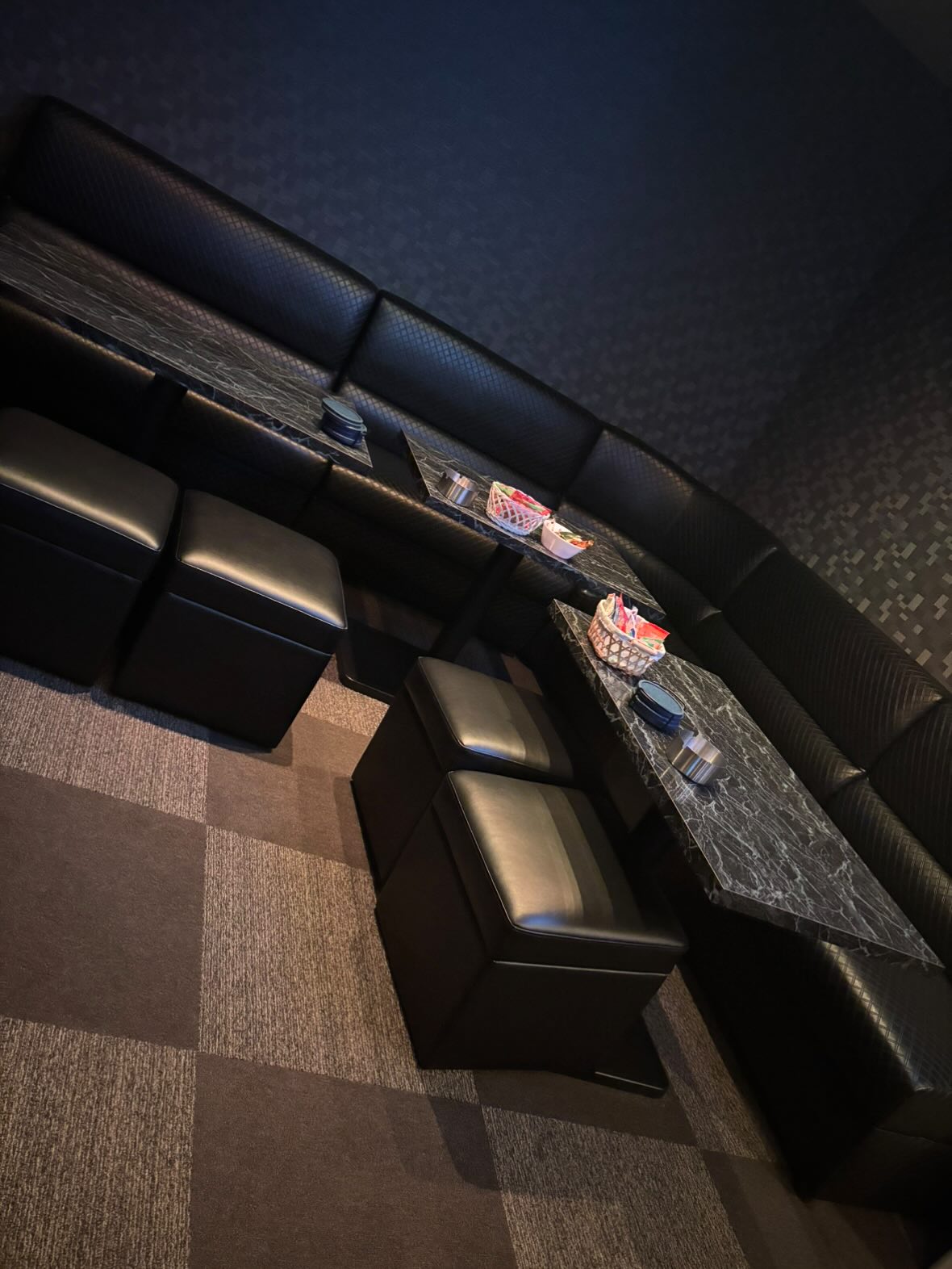 甲府スナックFirstの店内写真