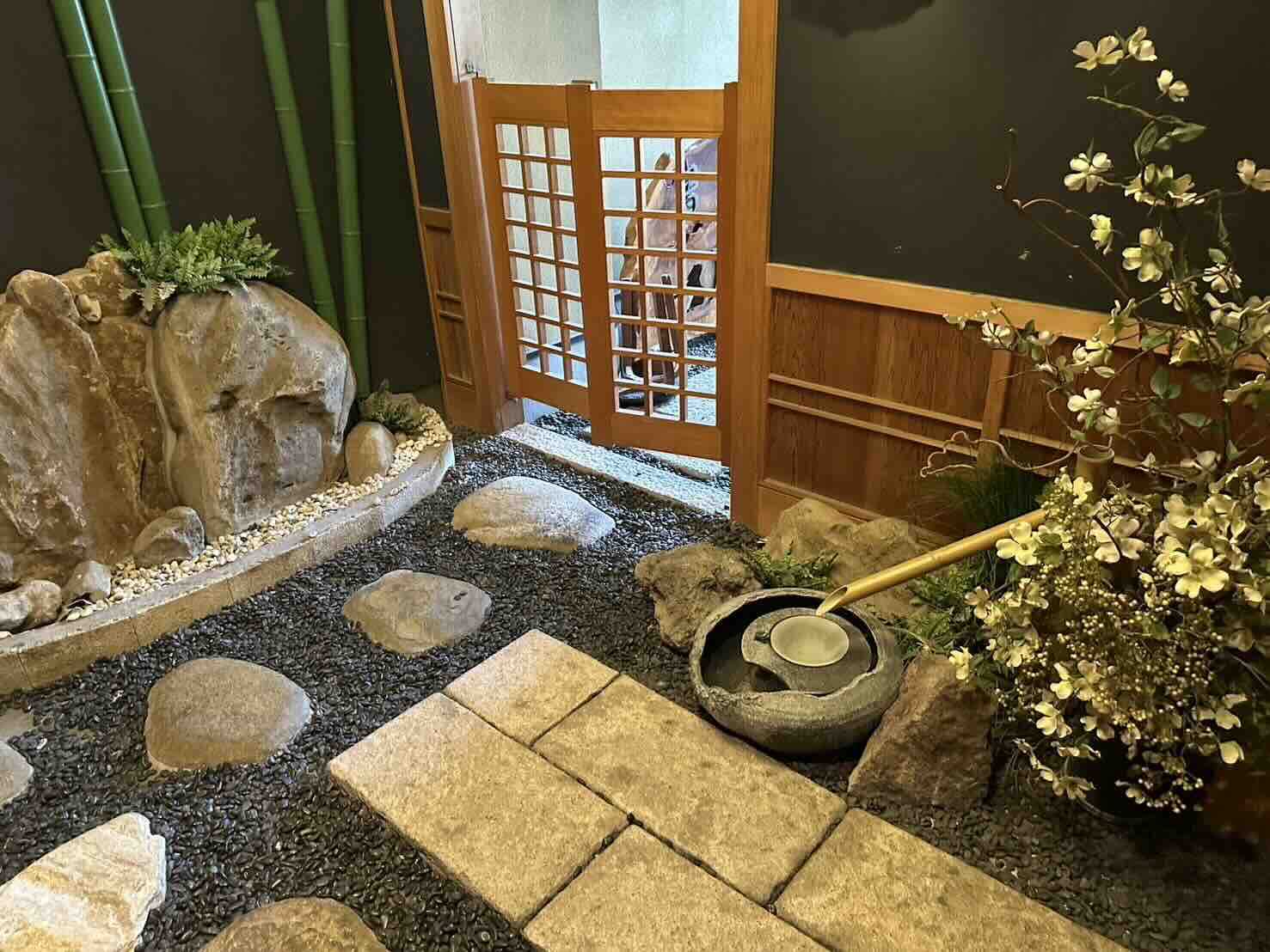 姫路スナックLunaの店内写真