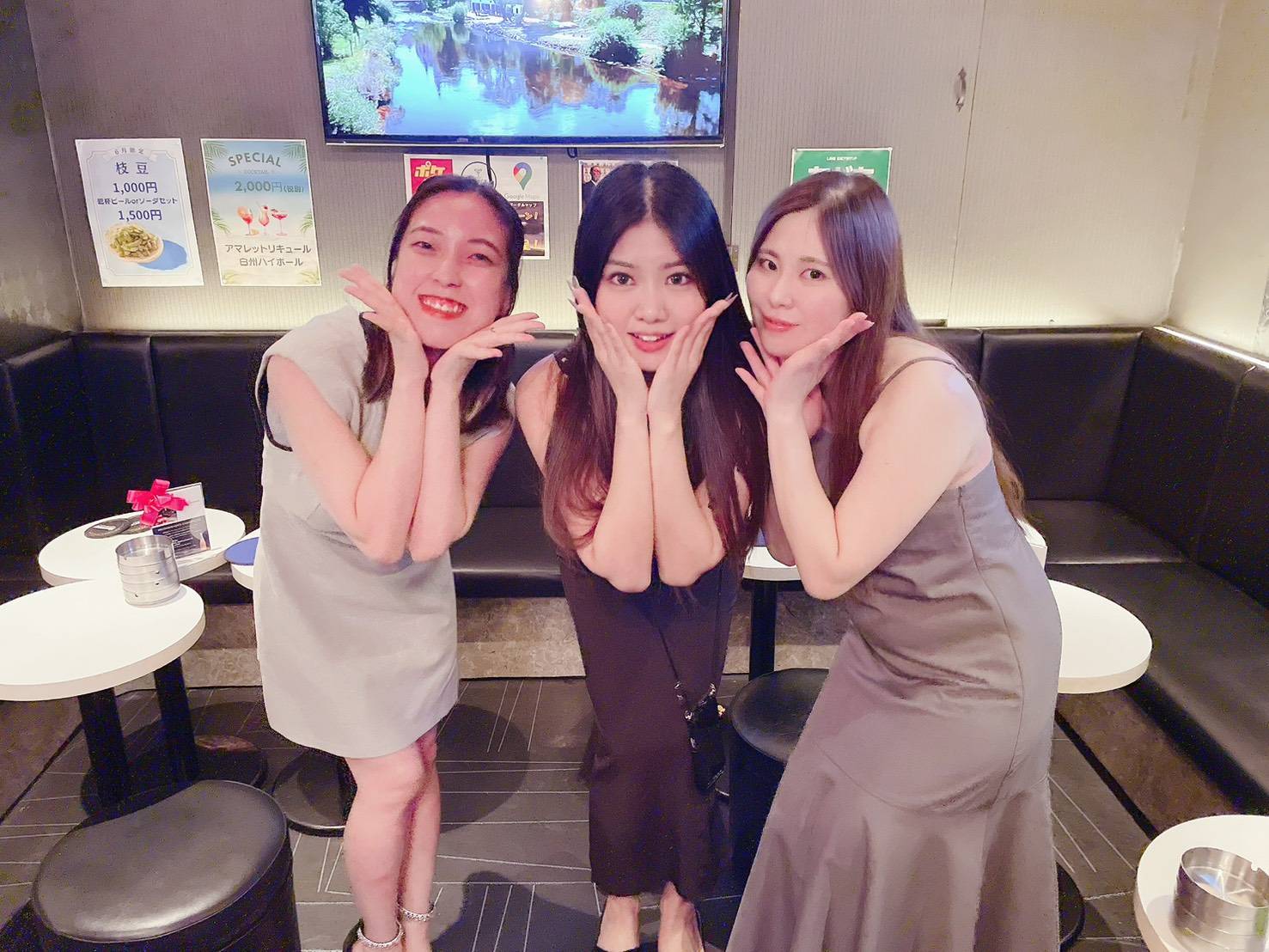 神田スナック奏のキャスト写真