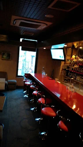 福島市スナックまちかどの店内写真