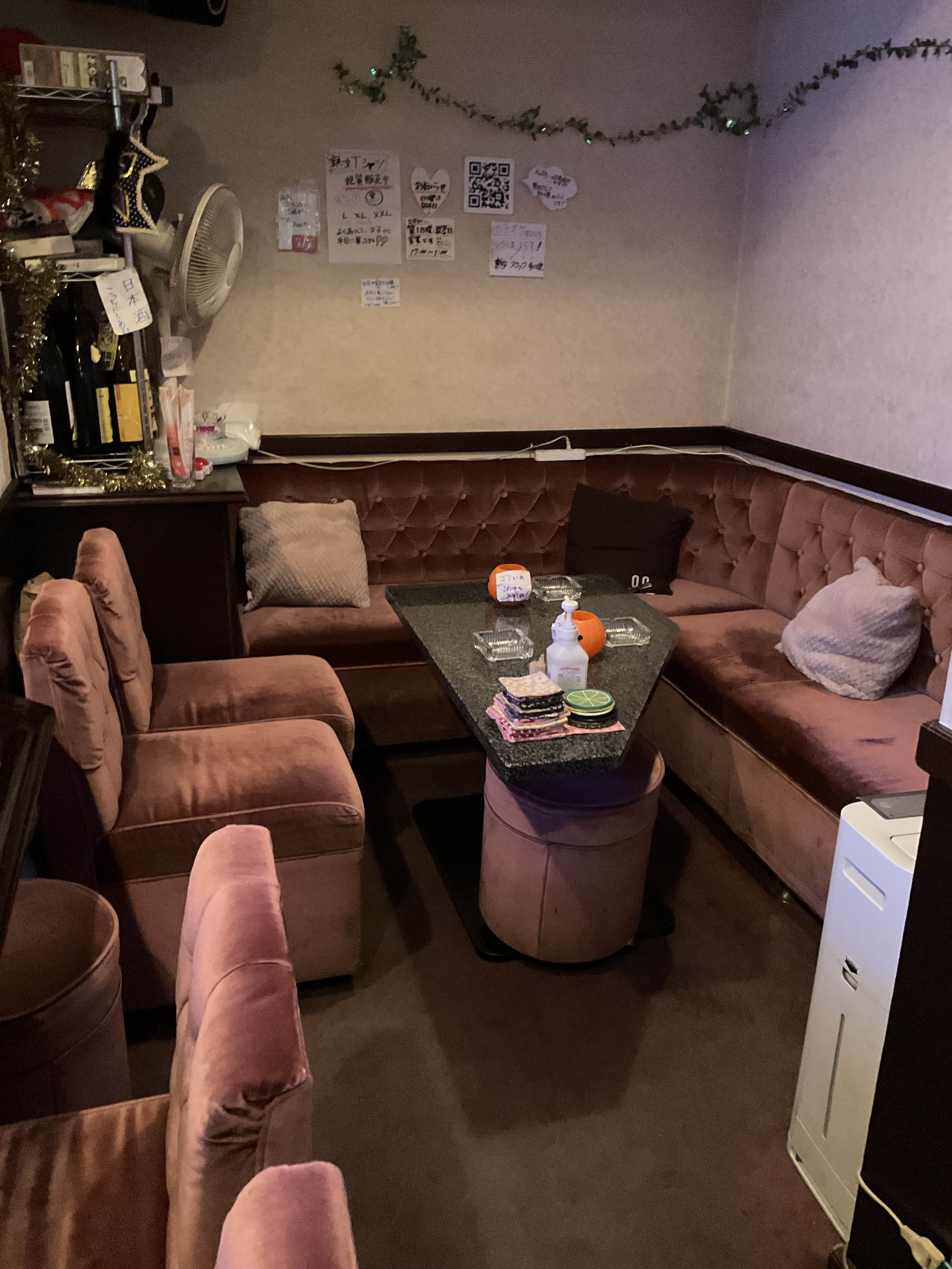 広島スナック多たえ愛の店内写真