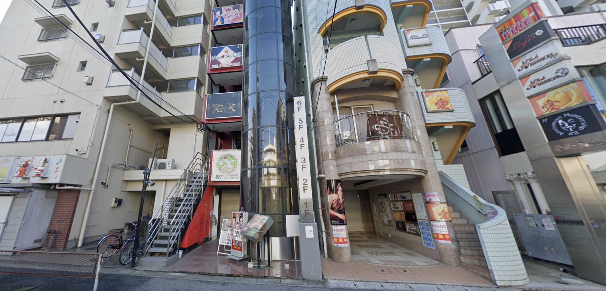 越谷スナックSの店舗外観