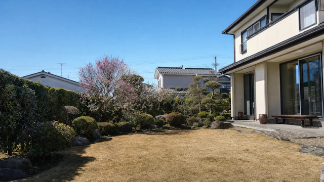 2月の芝生の手入れ|芽吹き前の段取りと芝焼きの注意【地域別】