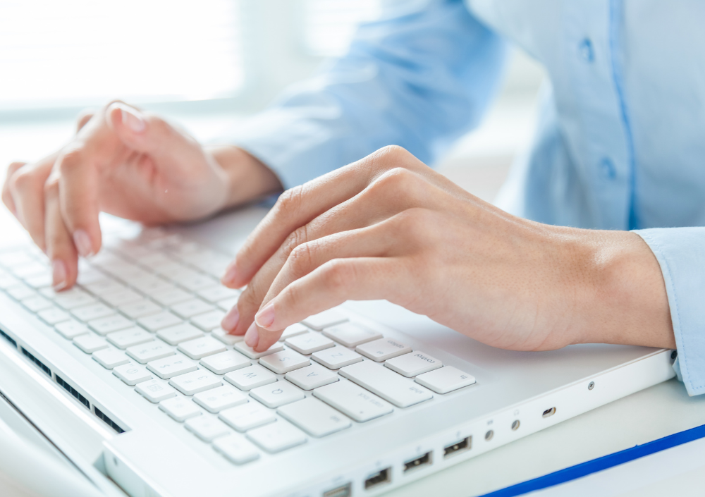 長期インターンや短期インターンはガクチカに使える?例文も紹介!