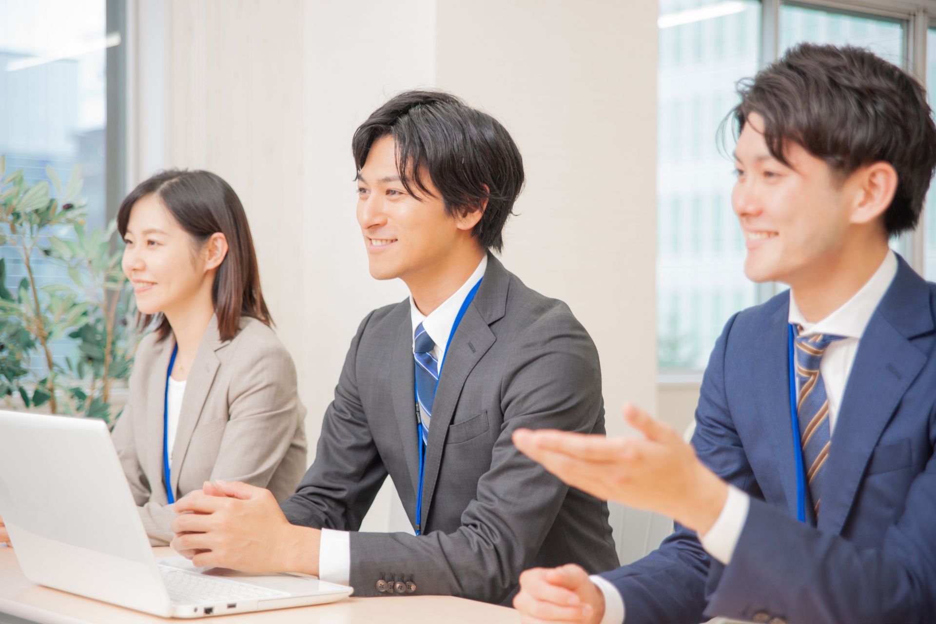 企業説明会の質問例！好印象なマナーや思いつかない時の対処法を解説