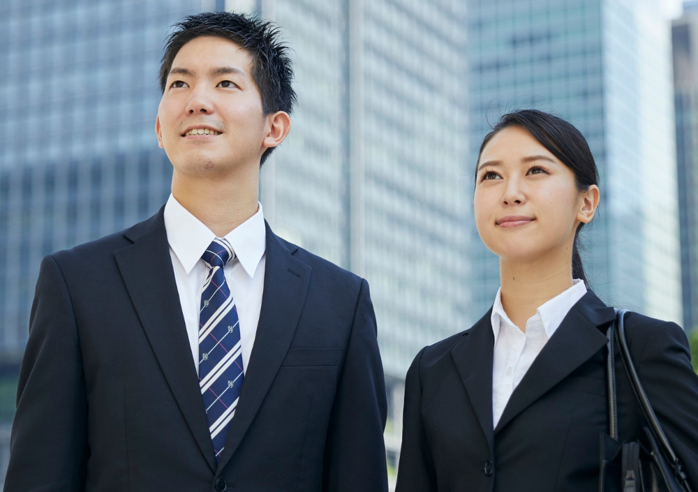 文系の就職先はないは嘘！人気業界ランキングと営業以外の職種・企業選び
