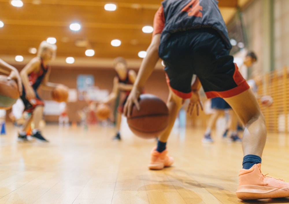 バスケをしている様子