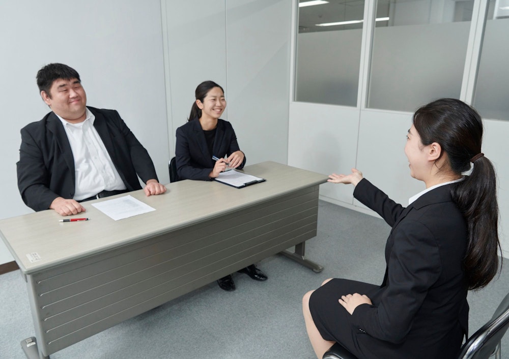 面接を行う様子