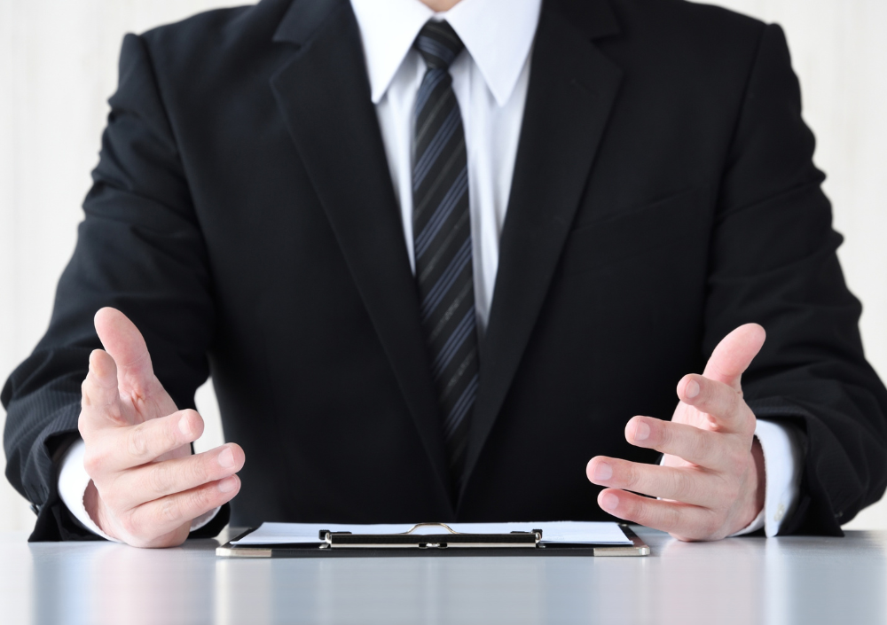 二次面接の対策方法｜よく聞かれる質問と回答例、逆質問の要点を解説