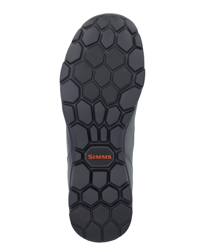 simms deck shoes