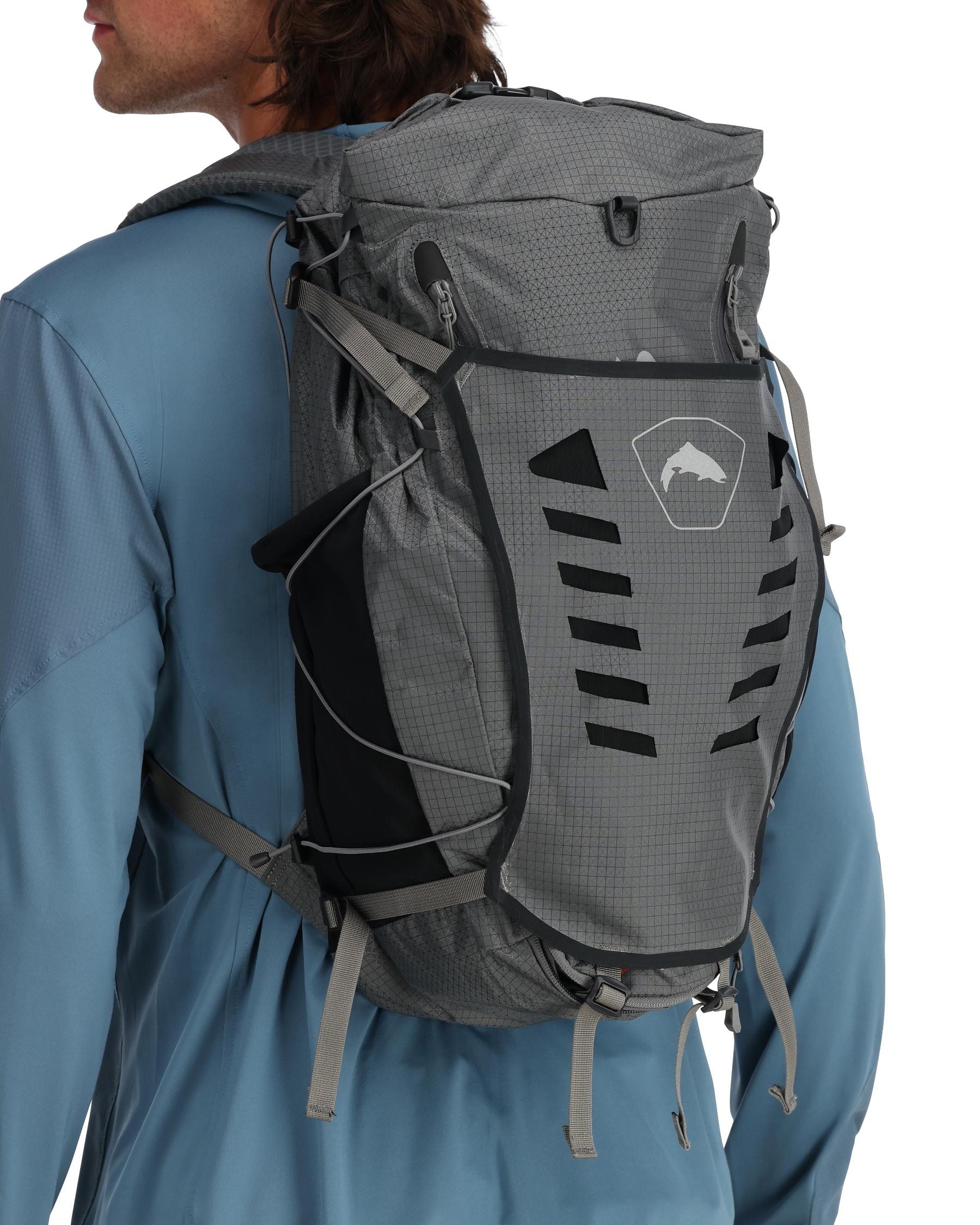 Flyweight Backpack | Simms | マーヴェリック / Maverick