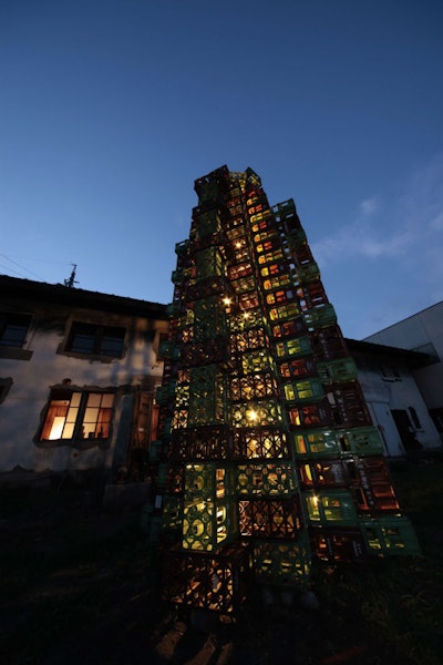 Empty Tower カラッポノ塔