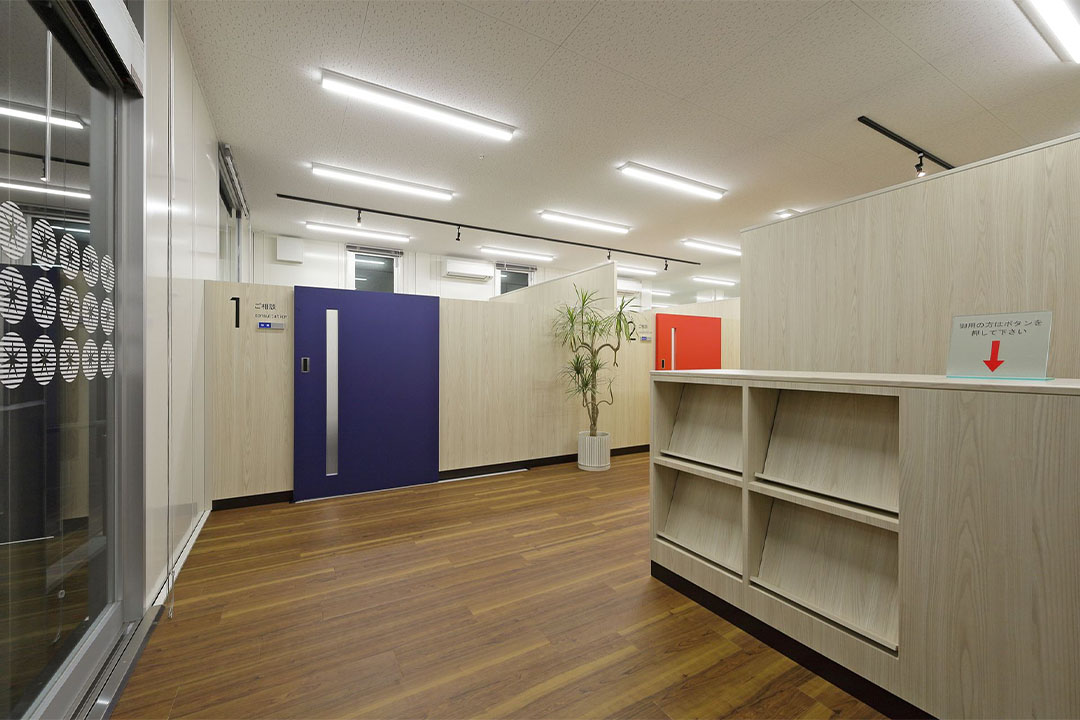 岡山県岡山市100㎡以上（30坪以上）の店舗(住宅ローンセンター)/事務所のユニットハウス・プレハブ・コンテナハウス、住宅ローンセンター内観 室内