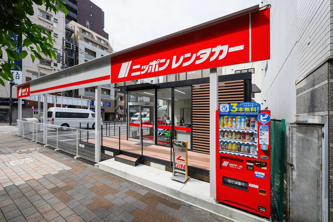 ユニットハウス・プレハブ・コンテナハウス 、 東京都大田区 の事務所 (自動車販売事務所)/店舗 (事務所兼店舗)、外観 ルーバーパネル