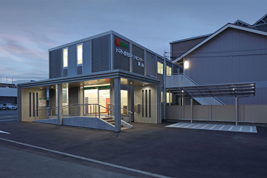 岡山県岡山市100㎡以上（30坪以上）の店舗(住宅ローンセンター)/事務所のユニットハウス・プレハブ・コンテナハウス、住宅ローンセンター外観