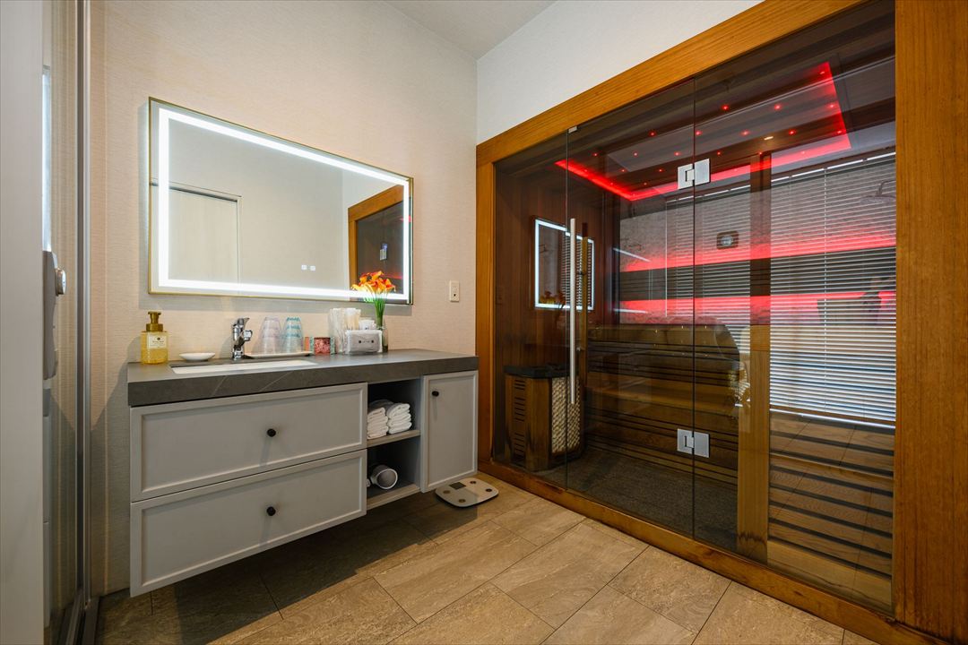 沖縄県うるま市50〜100㎡ (15〜30坪)の店舗(宿泊施設)のユニットハウス・プレハブ・コンテナハウス、サウナ