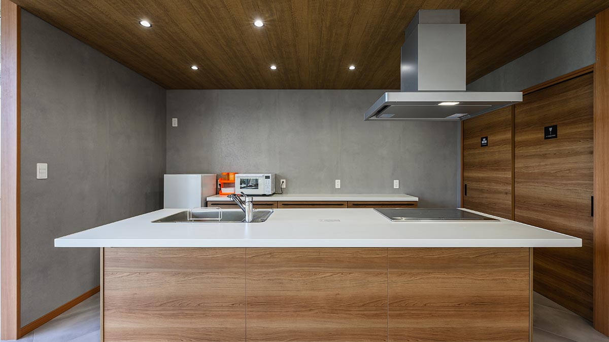 ユニットハウス・プレハブ・コンテナハウス | 沖縄出張所/総合展示場、MS SHOP 内覧